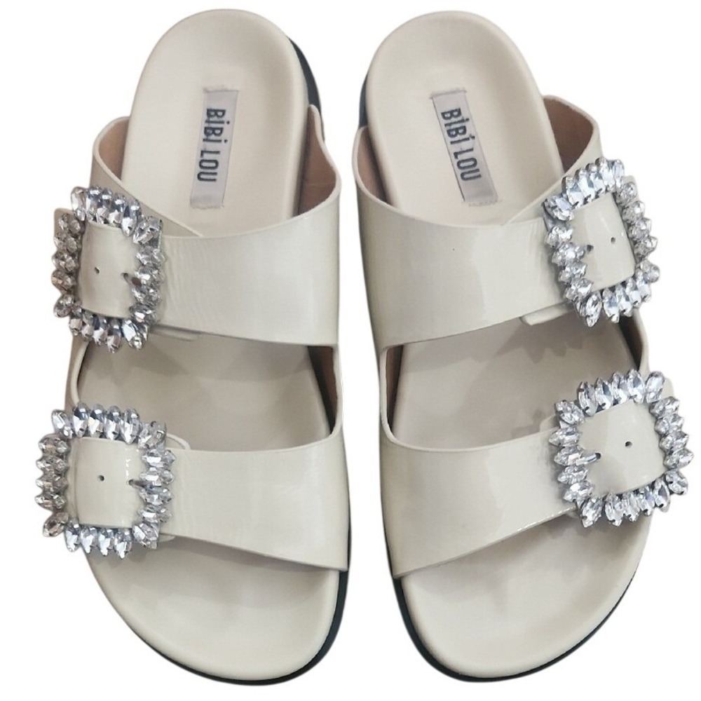Bibilou Anthropologie Rose Crystal Cream Patent Leather Buckle Sandals 37 Size 7